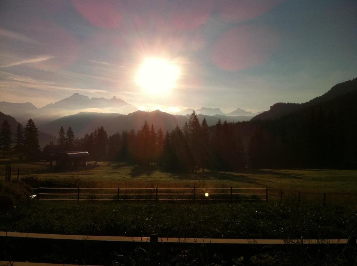 Piz Alpin B&B Колфоско Екстериор снимка