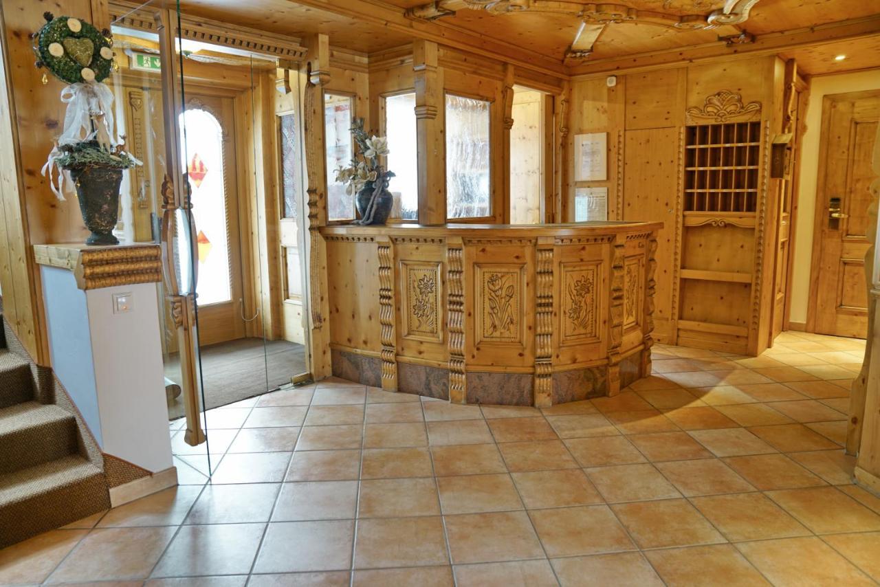 Piz Alpin B&B Колфоско Екстериор снимка