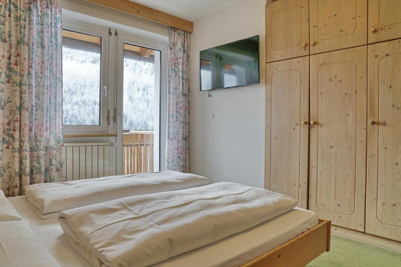 Piz Alpin B&B Колфоско Екстериор снимка